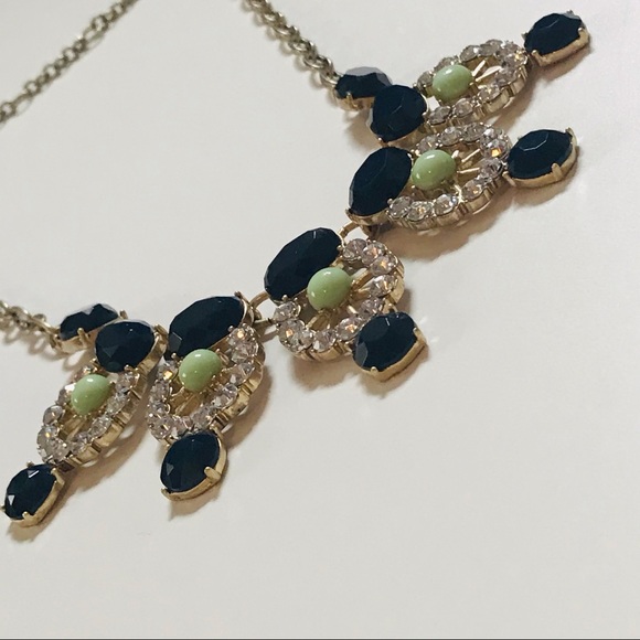 J CREW | Make A Statement! - Picture 14 of 15